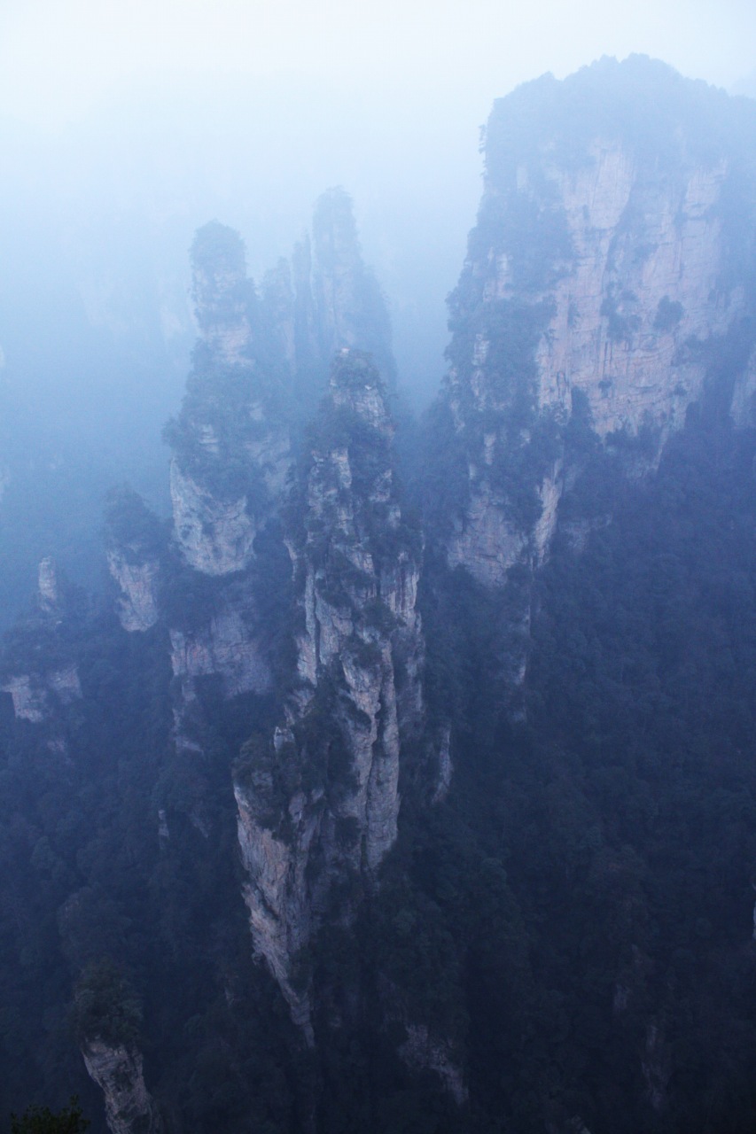 張家界国家森林公園 天気が悪くても素晴らしい