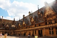 ボーヌ、オテル・デューの絶景、フランスの観光スポット