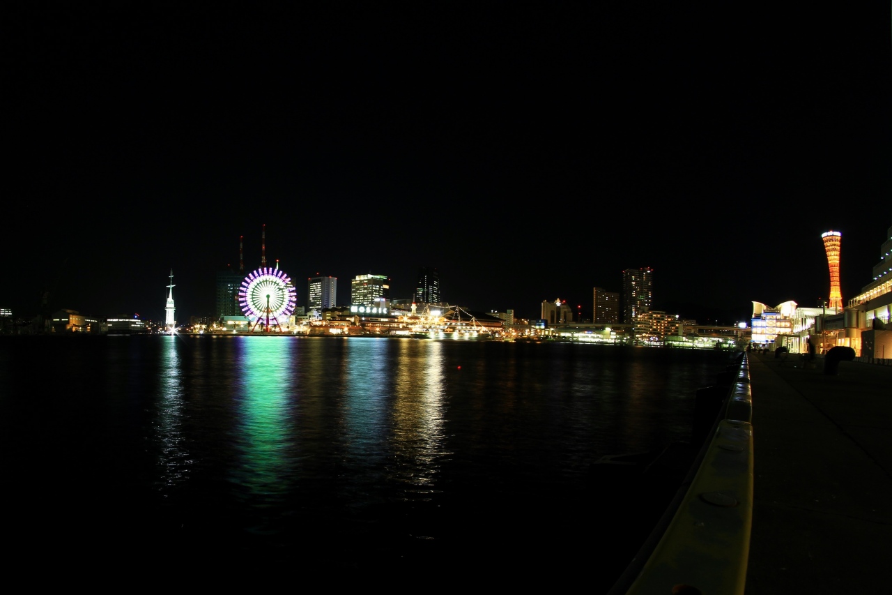 神戸・ハーバーランドの美しい夜景