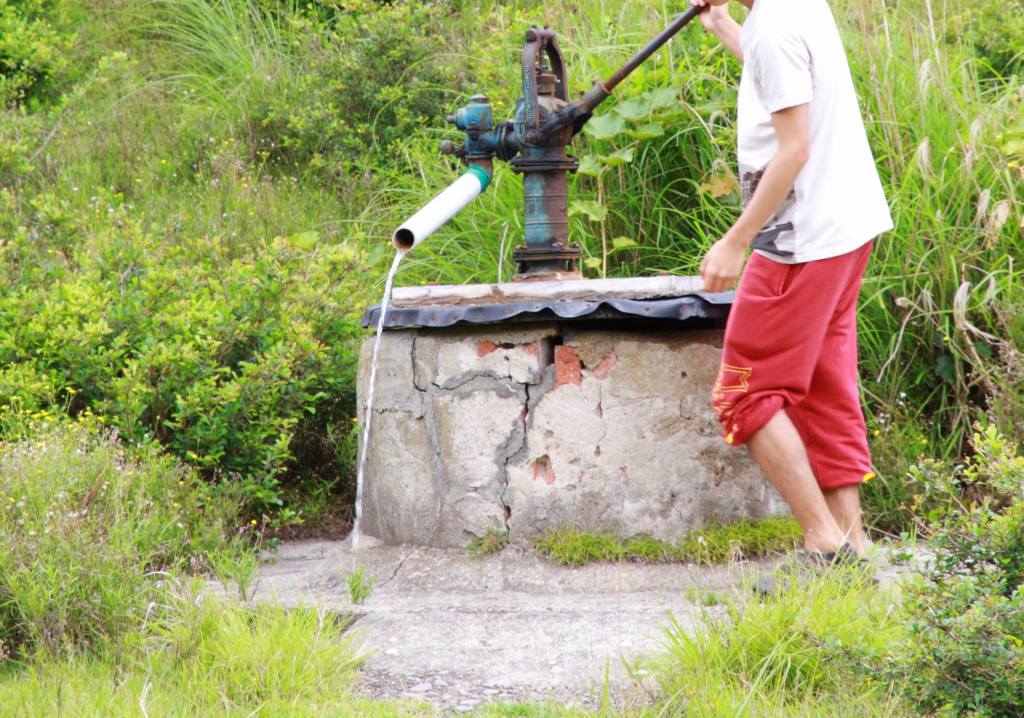 南垂水広場にある井戸