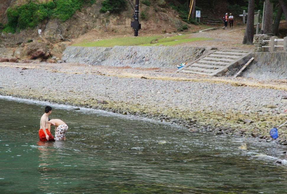 友ヶ島・桟橋前のビーチ